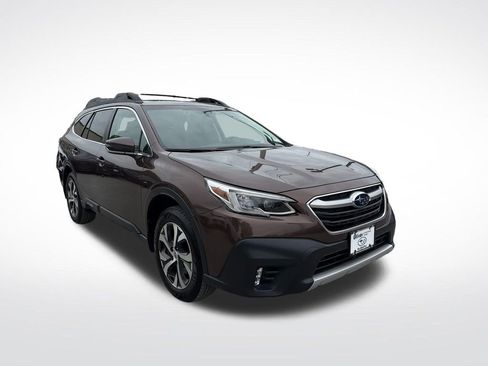 Used 2021 Subaru Outback Limited AWD/4WD image 3