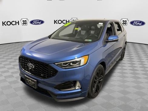 Used 2021 Ford Edge ST w/ Equipment Group 401A image 3