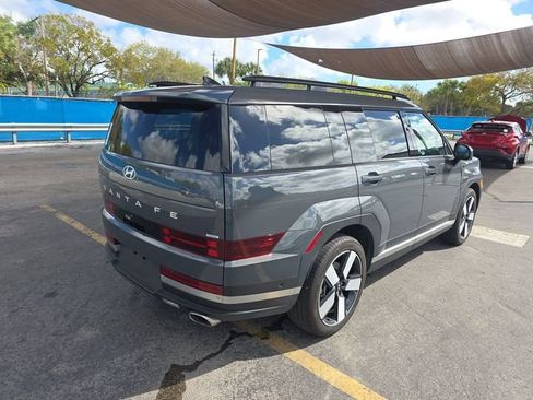 Used 2025 Hyundai Santa Fe Limited image 2