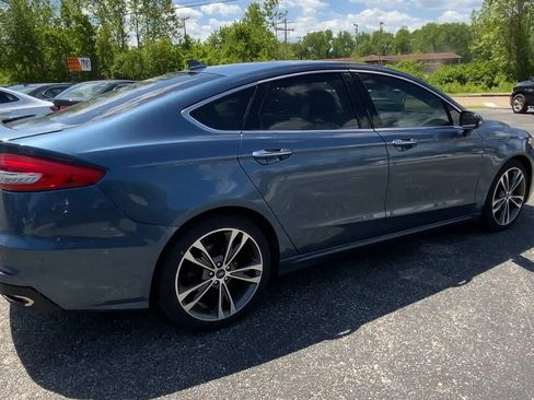 Used 2019 Ford Fusion Titanium FWD image 8
