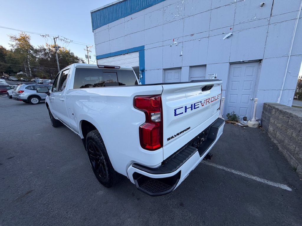 Used 2023 Chevrolet Silverado 1500 RST w/ Convenience Package II AWD/4WD image 3