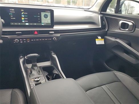New 2026 Kia Sorento S image 13