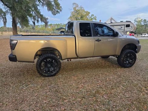 Used 2007 Nissan Titan XE w/ Preferred Pkg image 6