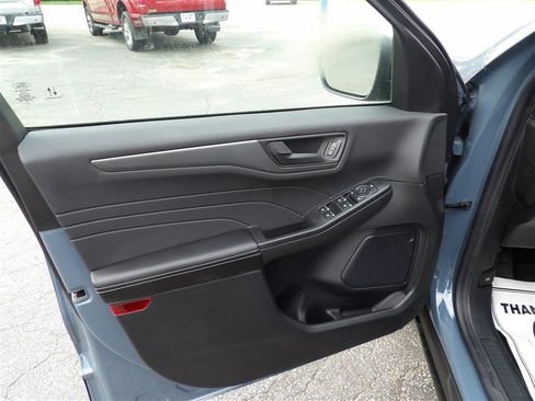 Used 2024 Ford Escape Active w/ Tech Pack #1 AWD/4WD image 35