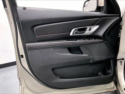 Used 2014 GMC Terrain SLE image 20