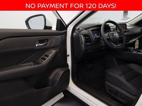 New 2026 Nissan Rogue SV w/ SV Premium Package image 6