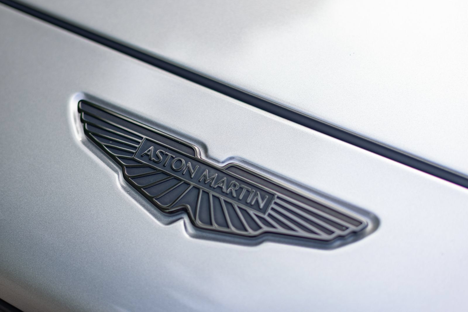 Used 2026 Aston Martin DBX 707 AWD/4WD image 30