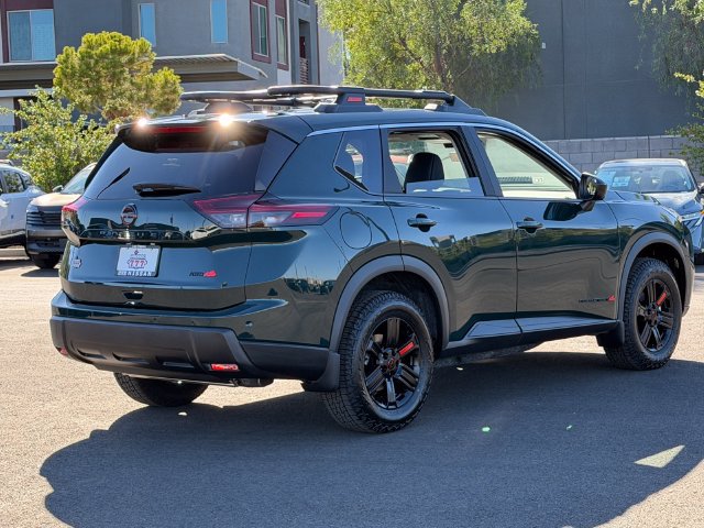 Certified 2026 Nissan Rogue SV AWD/4WD image 6