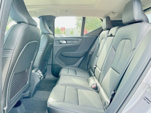 New 2026 Volvo XC40 B5 Plus w/ Protection Package Premier image 25