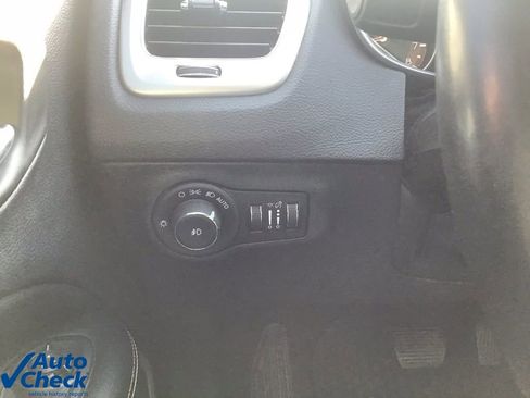 Used 2018 Jeep Compass Latitude w/ Cold Weather Group image 35