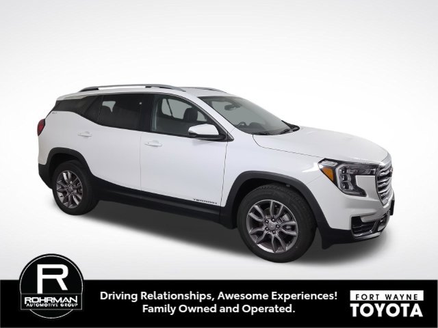 Used 2024 GMC Terrain SLT AWD/4WD image 5