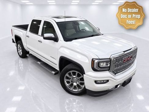 Used 2017 GMC Sierra 1500 Denali AWD/4WD image 2