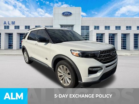 Used 2022 Ford Explorer King Ranch RWD image 3