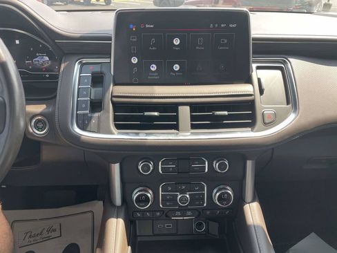 Used 2022 GMC Yukon SLT w/ SLT Premium Package RWD image 21
