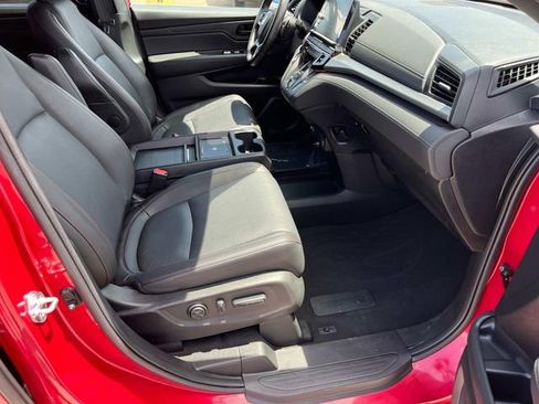 Used 2025 Honda Odyssey Sport-L image 29
