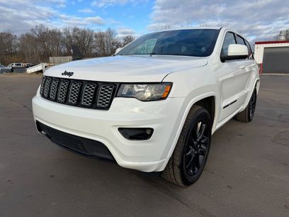 Used 2018 Jeep Grand Cherokee Altitude
