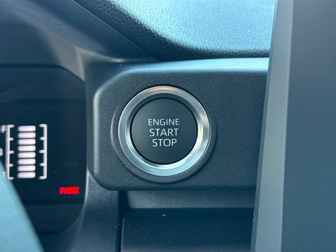 New 2026 Toyota 4Runner SR5 image 31