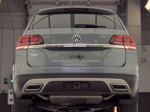 Used 2020 Volkswagen Atlas SE w/ Panoramic Sunroof Package FWD image 5