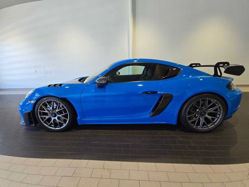 Used 2023 Porsche 718 Cayman GT4 RS RWD image 2