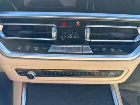 Used 2022 BMW 430i Convertible image 17