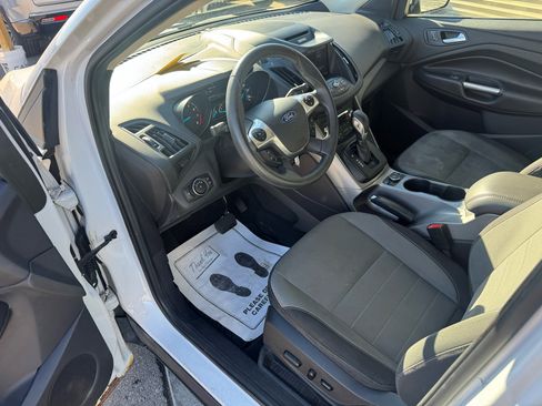 Used 2014 Ford Escape SE w/ Equipment Group 201A image 10