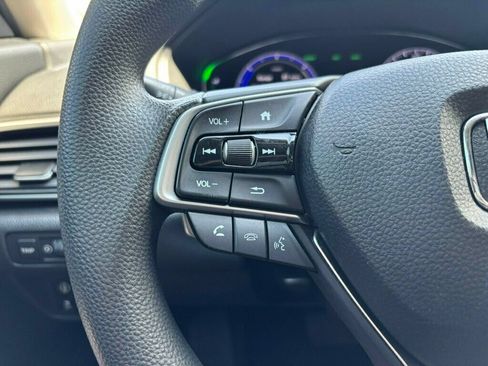 Used 2019 Honda Accord EX image 35