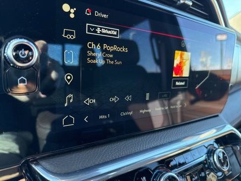 Used 2025 GMC Sierra 1500 Denali w/ Denali Reserve Package image 15