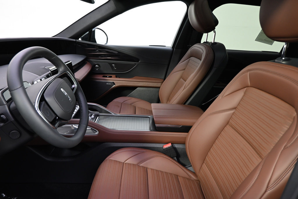 New 2026 Lincoln Nautilus Reserve w/ Jet Appearance Package AWD/4WD image 13