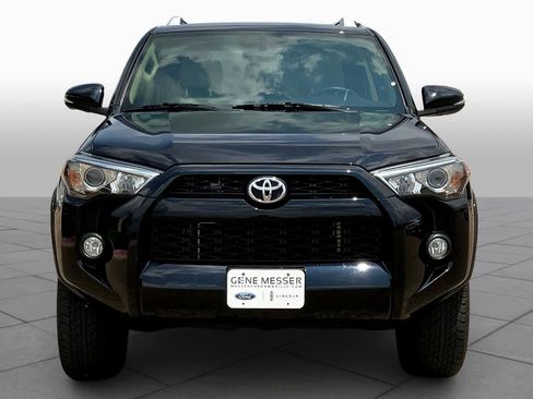 Used 2018 Toyota 4Runner SR5 Premium AWD/4WD image 5