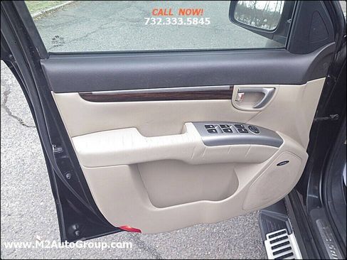 Used 2012 Hyundai Santa Fe Limited FWD image 28