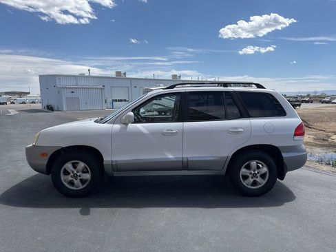 Used 2006 Hyundai Santa Fe GLS FWD image 6