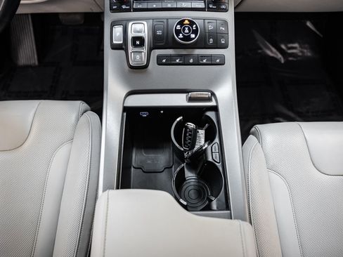 Used 2021 Hyundai Palisade Limited image 33