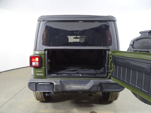 Used 2021 Jeep Wrangler Unlimited Sport AWD/4WD image 11