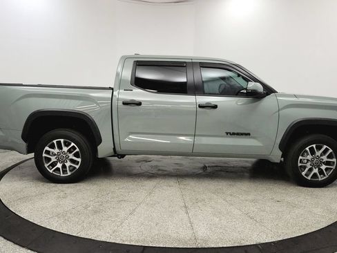 Used 2024 Toyota Tundra Limited AWD/4WD image 6