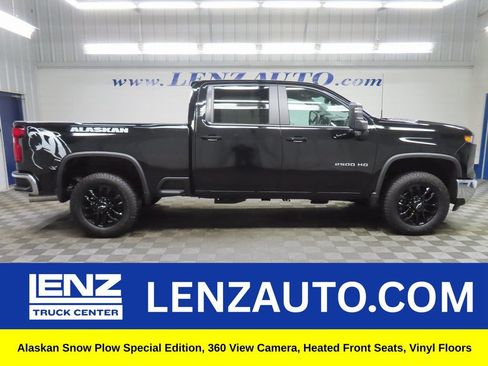 Used 2025 Chevrolet Silverado 2500 LT AWD/4WD image 1