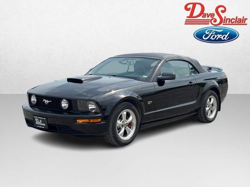 Used 2008 Ford Mustang GT RWD image 1