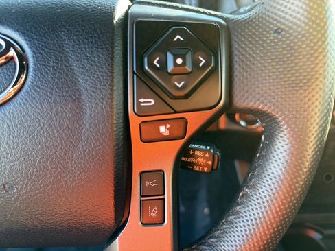 Used 2021 Toyota Tacoma 4x4 Double Cab image 18