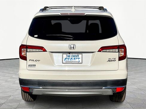 Used 2019 Honda Pilot Elite image 6