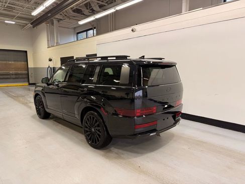 Used 2024 Hyundai Santa Fe Calligraphy image 3