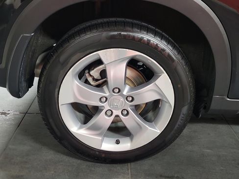 Used 2020 Honda HR-V LX image 9