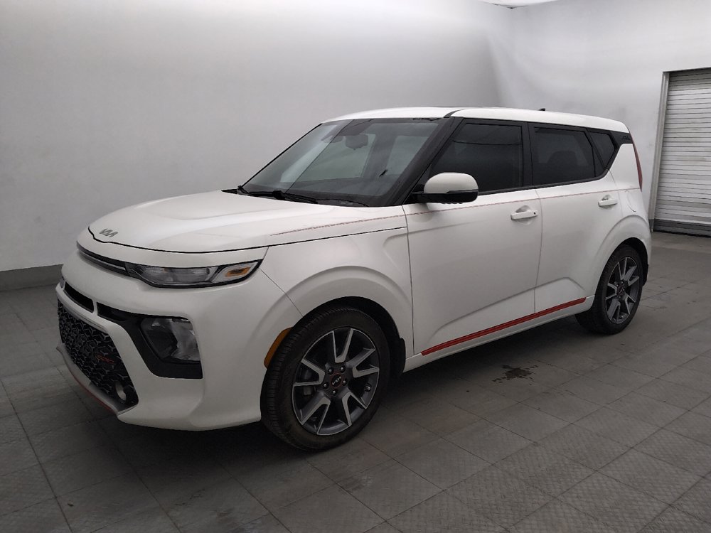 Used 2022 Kia Soul GT-Line FWD image 2