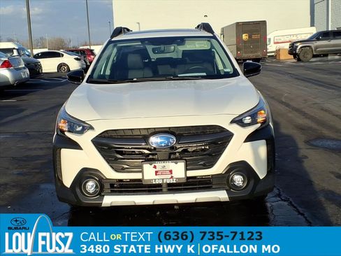 Certified 2025 Subaru Outback Limited image 32