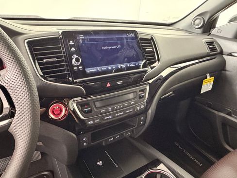 New 2026 Honda Ridgeline Black Edition image 24