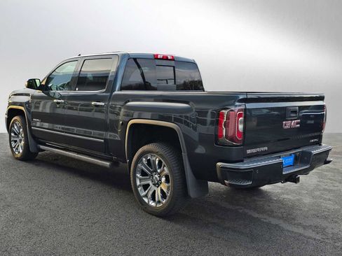 Used 2018 GMC Sierra 1500 Denali w/ Denali Ultimate Package image 5