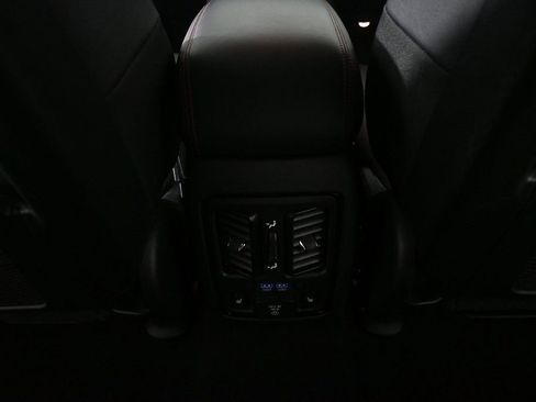 Used 2024 Dodge Durango R/T image 17