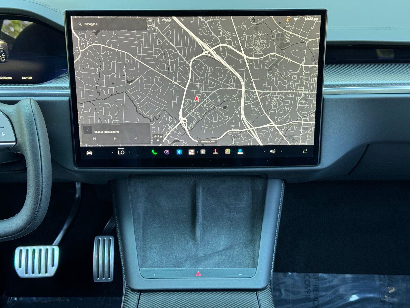 Used 2022 Tesla Model X Plaid AWD/4WD image 21