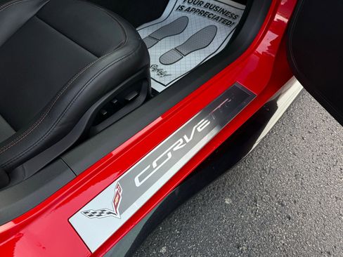 Used 2017 Chevrolet Corvette Stingray Coupe image 21