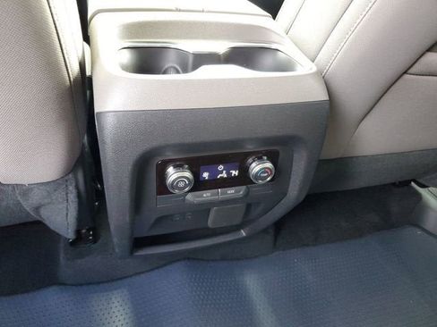 New 2026 GMC Acadia Elevation FWD image 16