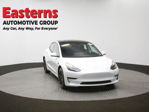 Used 2023 Tesla Model 3 Standard Range image 49