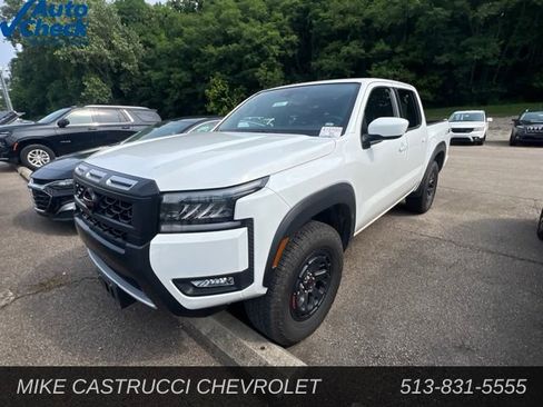Used 2026 Nissan Frontier PRO-4X AWD/4WD image 1